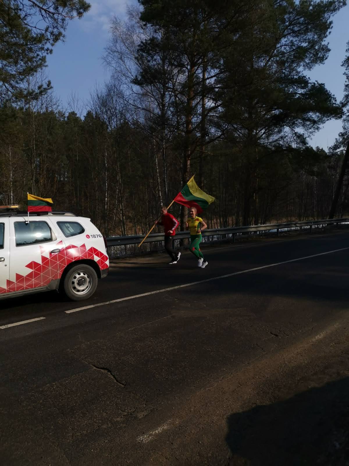 40726893 8a7a 49a3 a8e9 a1869ddd8c4a (1)