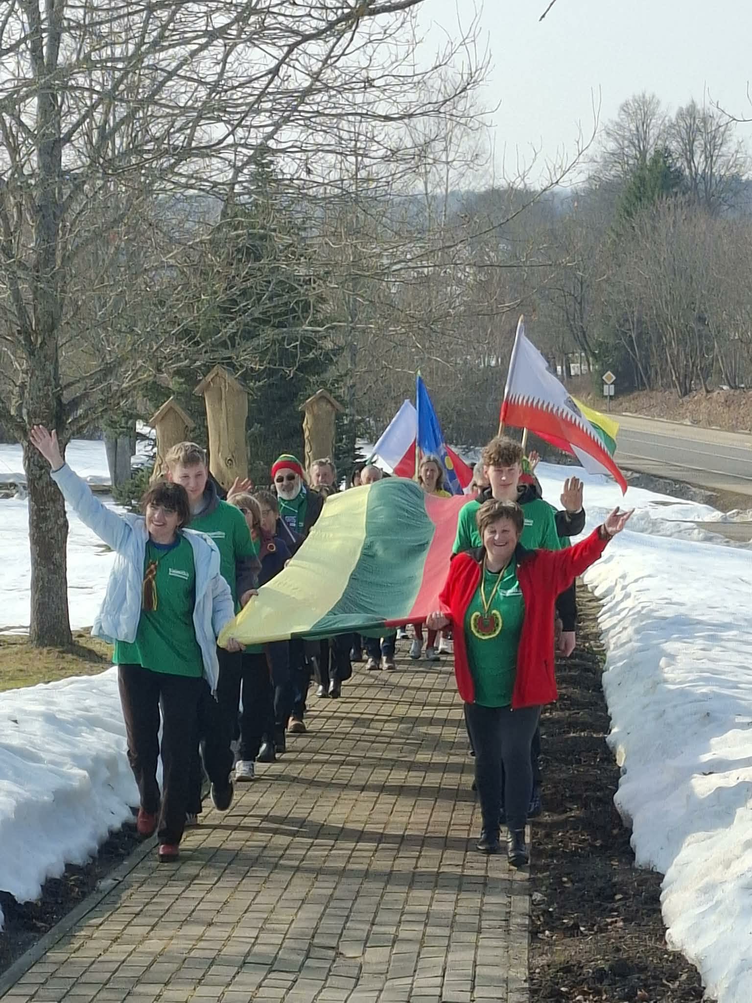 de3891df 3959 45eb 8097 af2b3d14d000